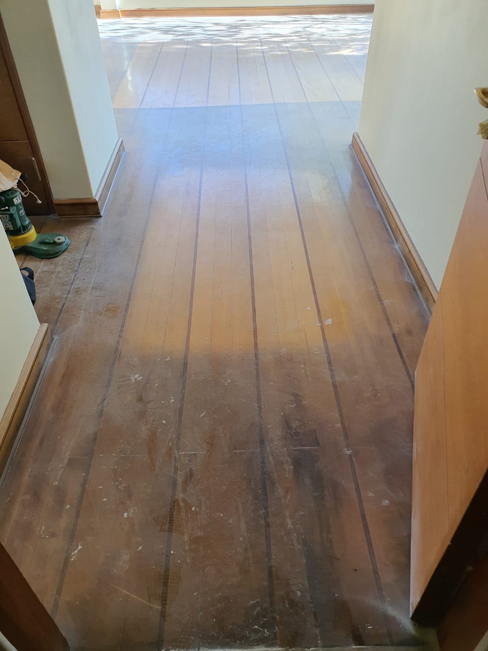 pasillo-principal-1a1